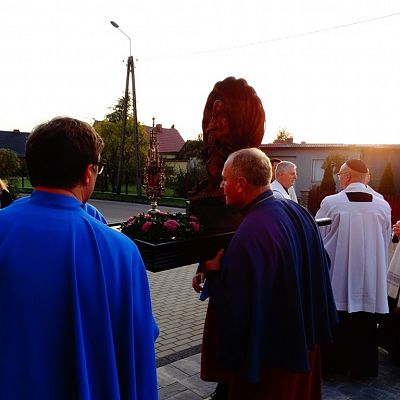 Relikwie św. Jakuba zaniesione do Jadwigi Śląskiej! Gigantyczna galeria zdjęć!