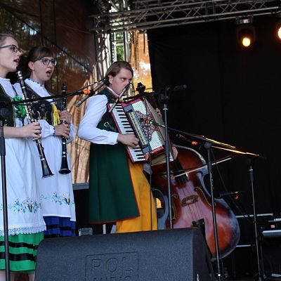 Muzyka Regionów, której  słuchają tłumy. Dziś w Lęborku jest początkiem nowej historii.